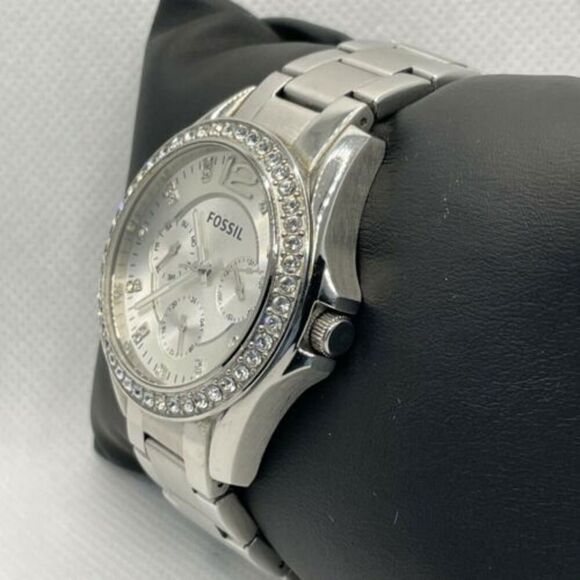 Fossil Riley ES3202 Women Silver Stainless Steel Analog Dial Quartz Watch VIA345 - Picture 3 of 9